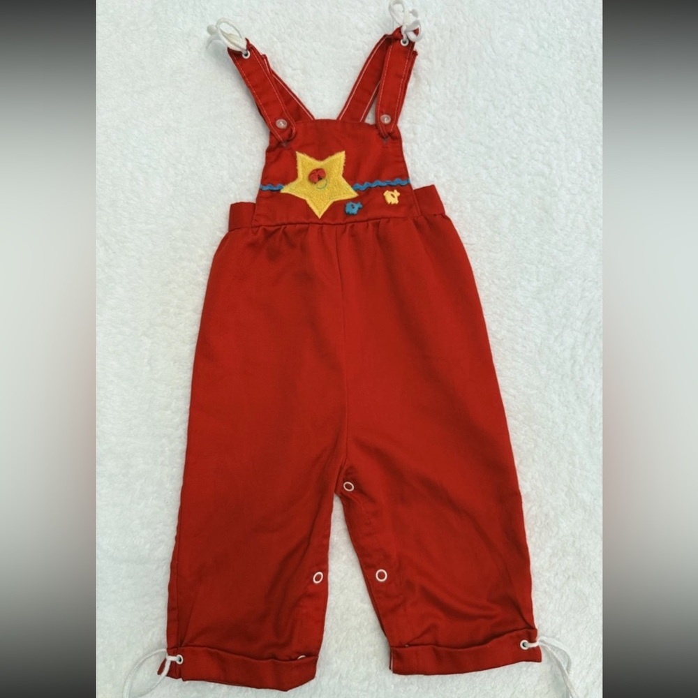 Vintage Health-Tex Kids unisex 18 months Red Overalls with Sun Sunglass Fish